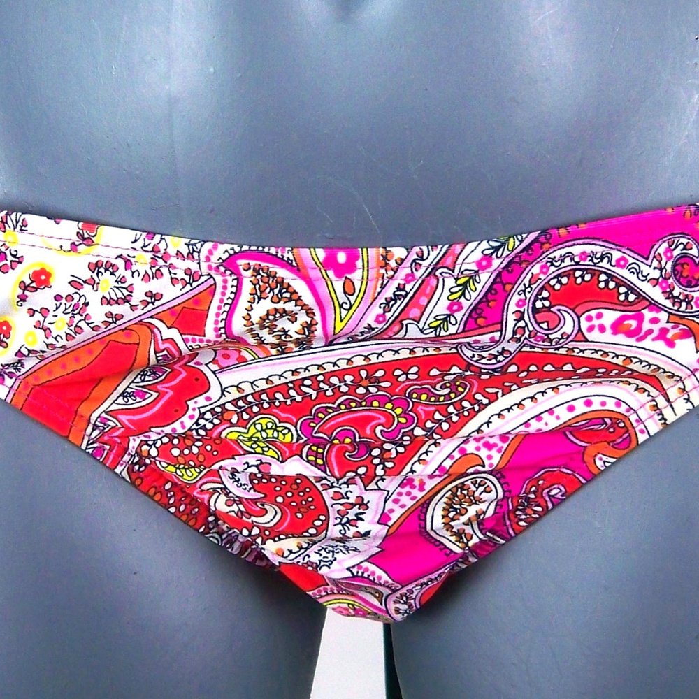 Gianni Bini "PAISLEY" Multi Cayenne Red & Pink